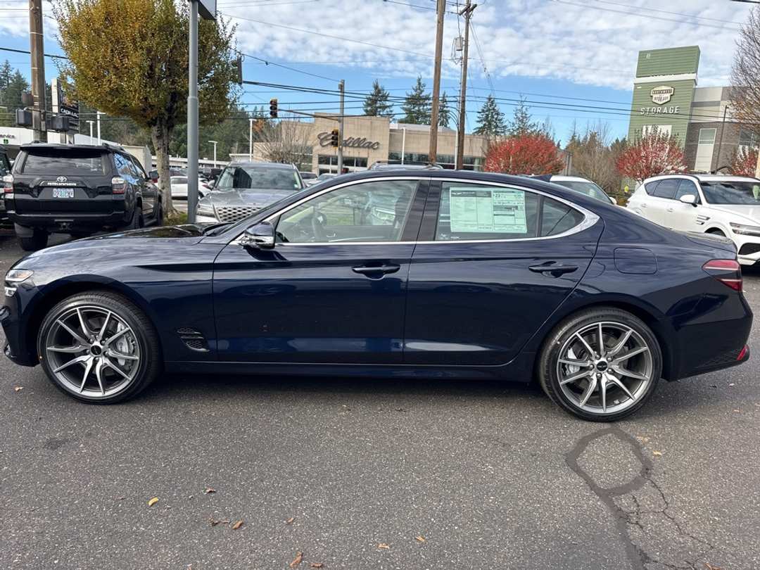 2026 Genesis G70 2.5T - Image 4