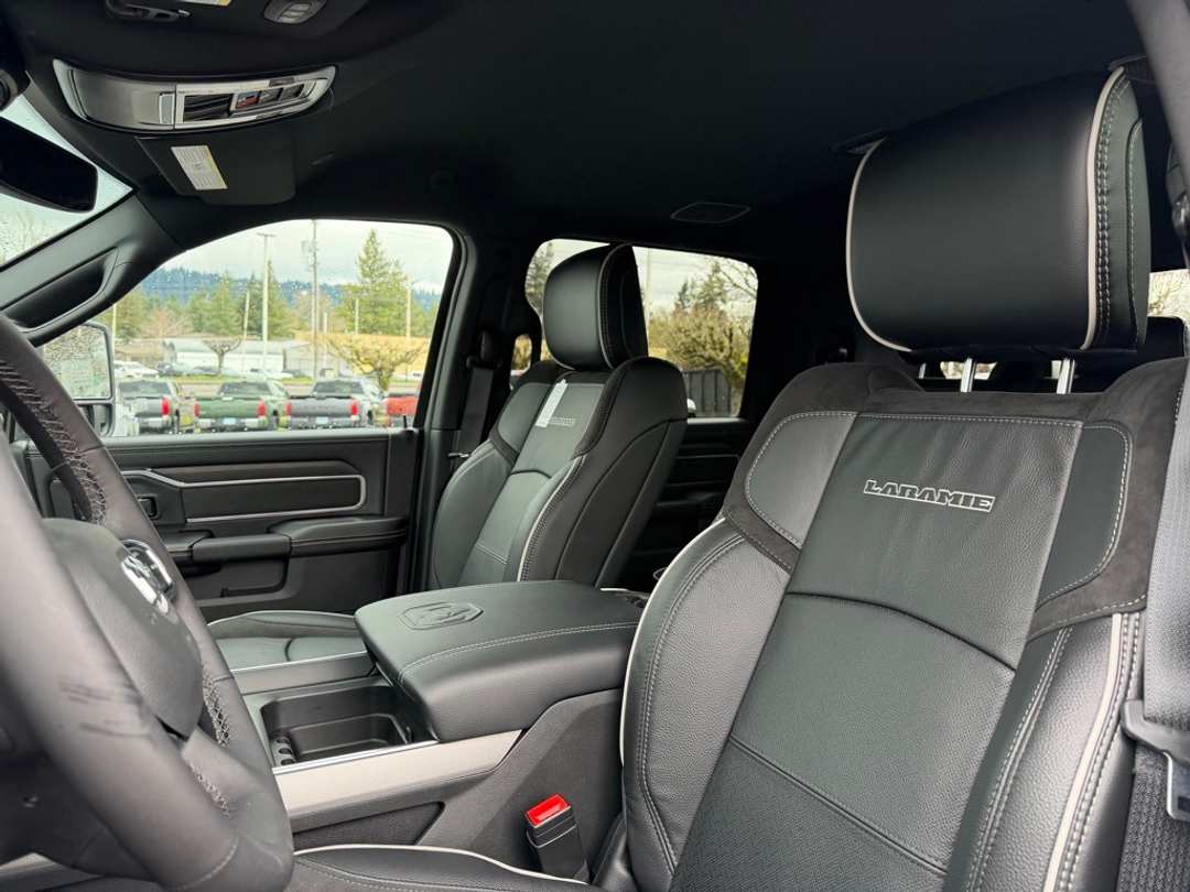 2026 Ram 3500 Laramie - Image 16