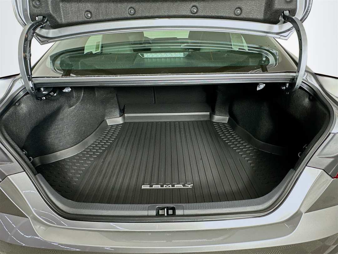 2026 Toyota Camry XSE - Image 27