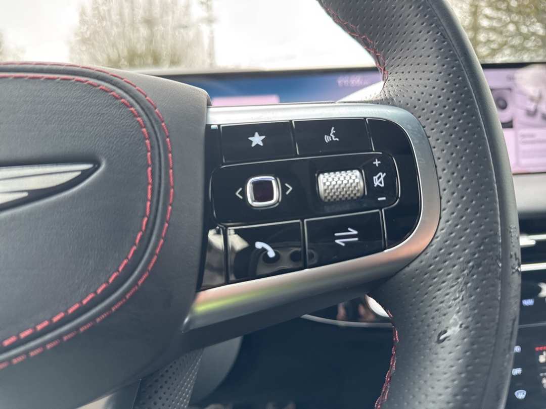 2025 Genesis G80 3.5T - Image 39