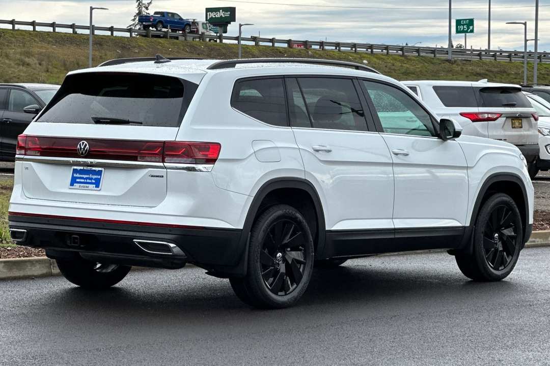2026 Volkswagen Atlas 2.0T SE w/Technology - Image 3