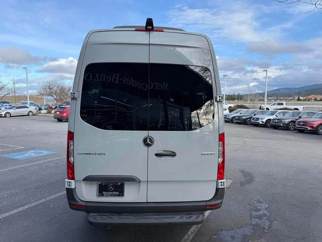 2025 Mercedes-Benz Sprinter 2500 Passenger 144 WB - Image 4