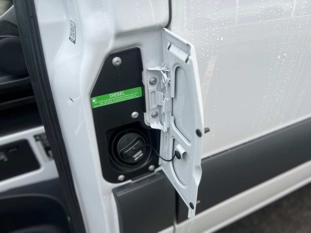 2024 Mercedes-Benz Sprinter 3500 Cargo 170 WB - Image 21