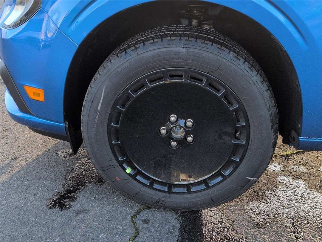 2026 Ford Maverick Lobo Standard - Image 33