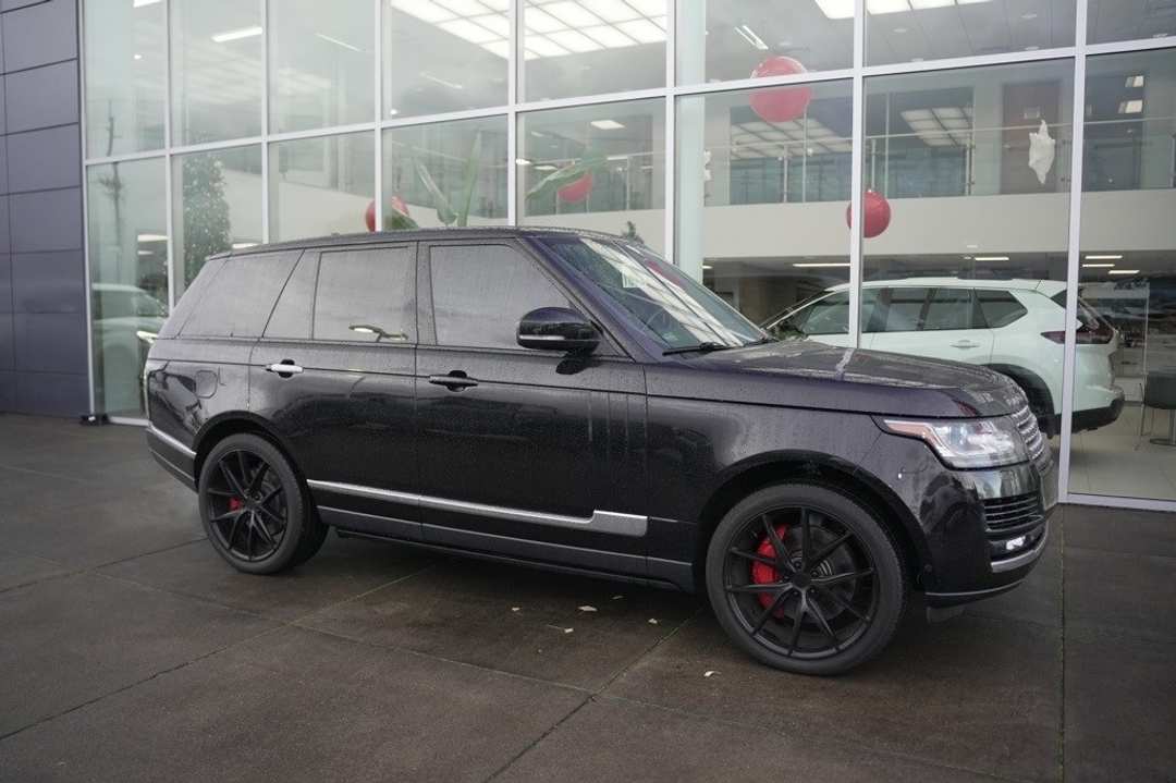 2015 Land Rover Range Rover 5.0L V8 Supercharged - Image 2