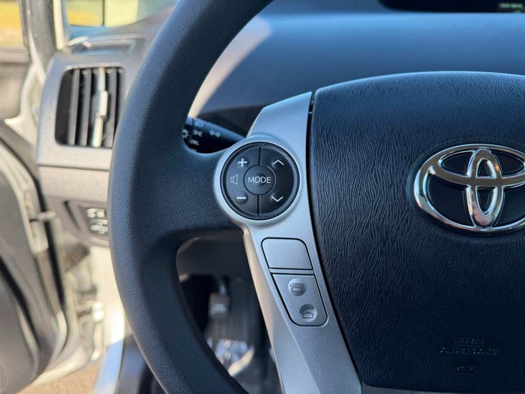 2015 Toyota Prius Two - Image 15