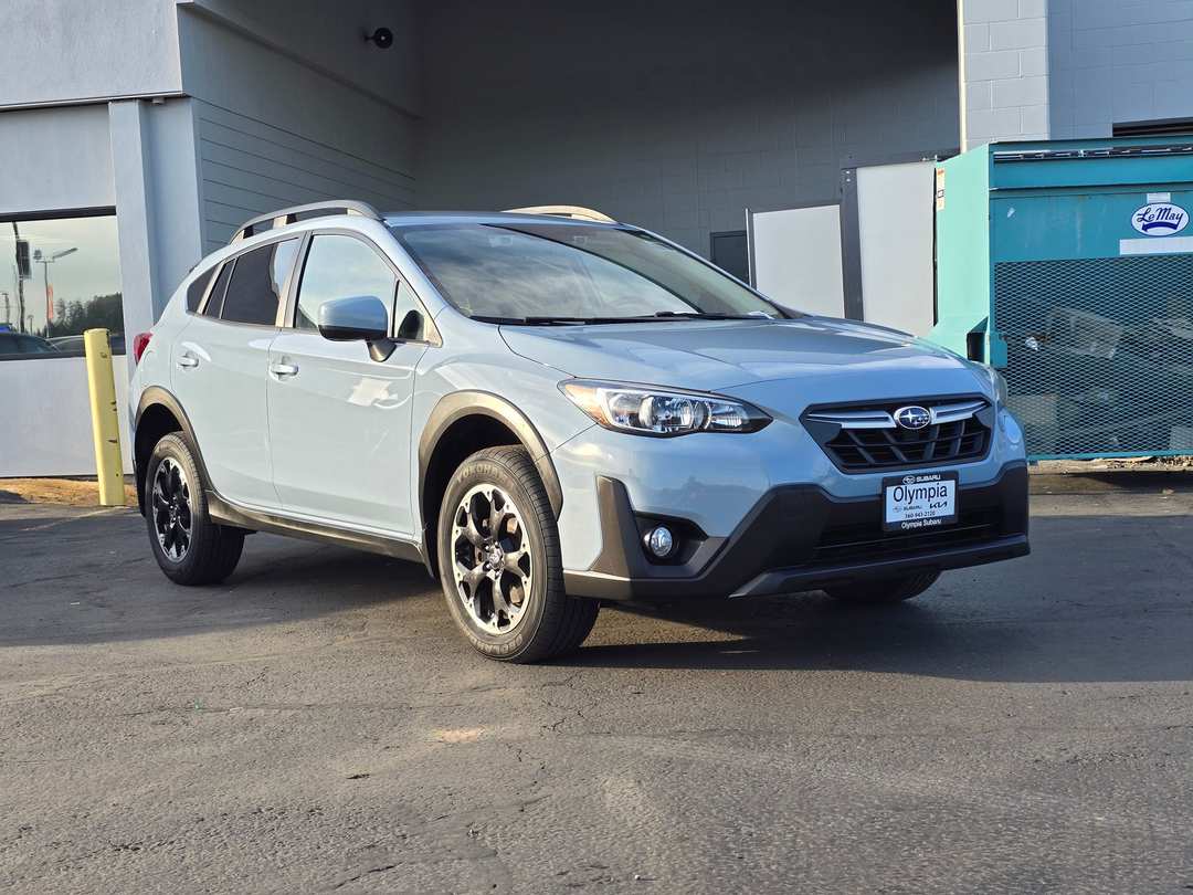 2023 Subaru Crosstrek Premium - Image 2