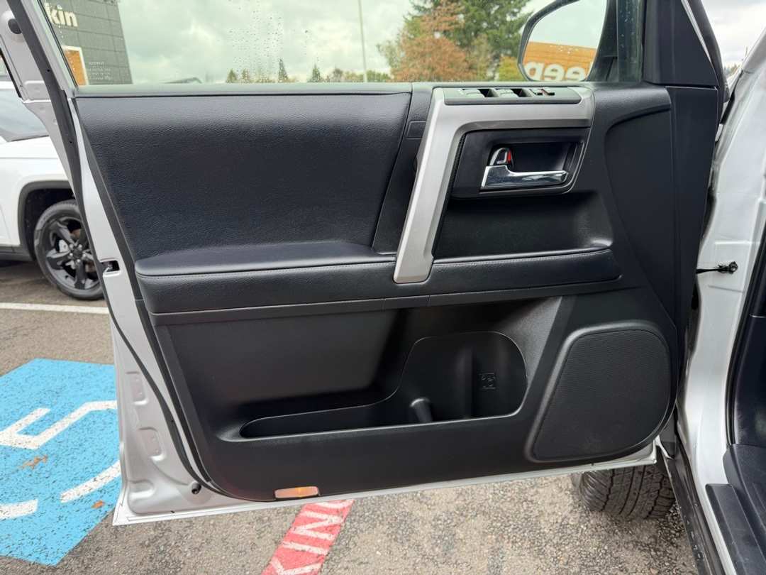 2021 Toyota 4Runner SR5 Premium - Image 12