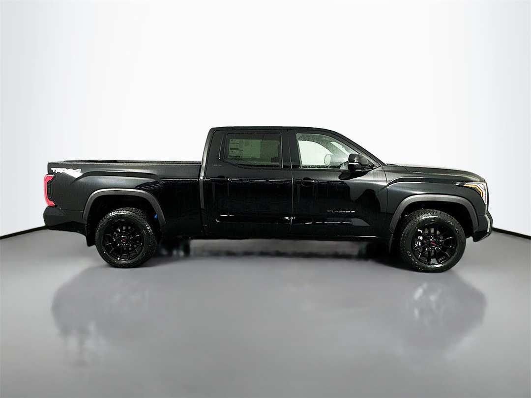 2026 Toyota Tundra Limited - Image 8