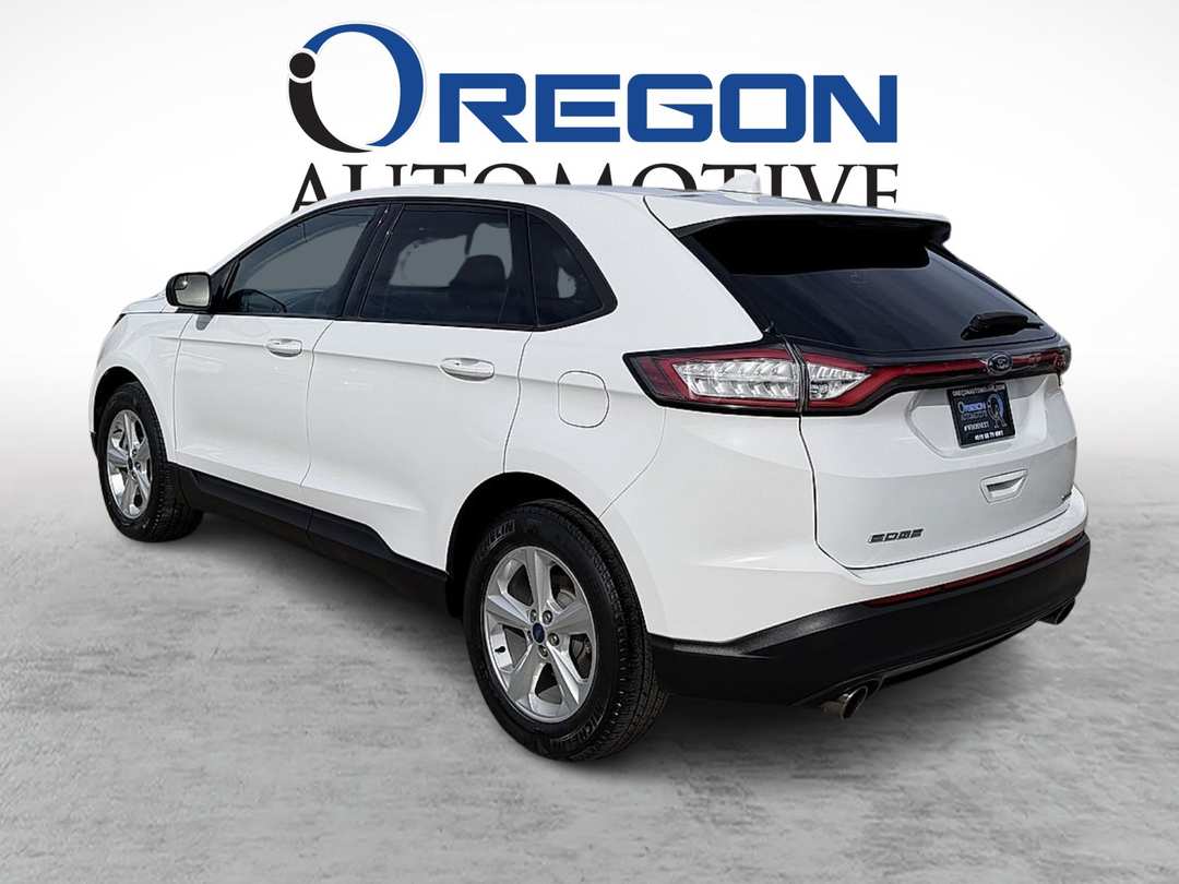 2018 Ford Edge SE - Image 3