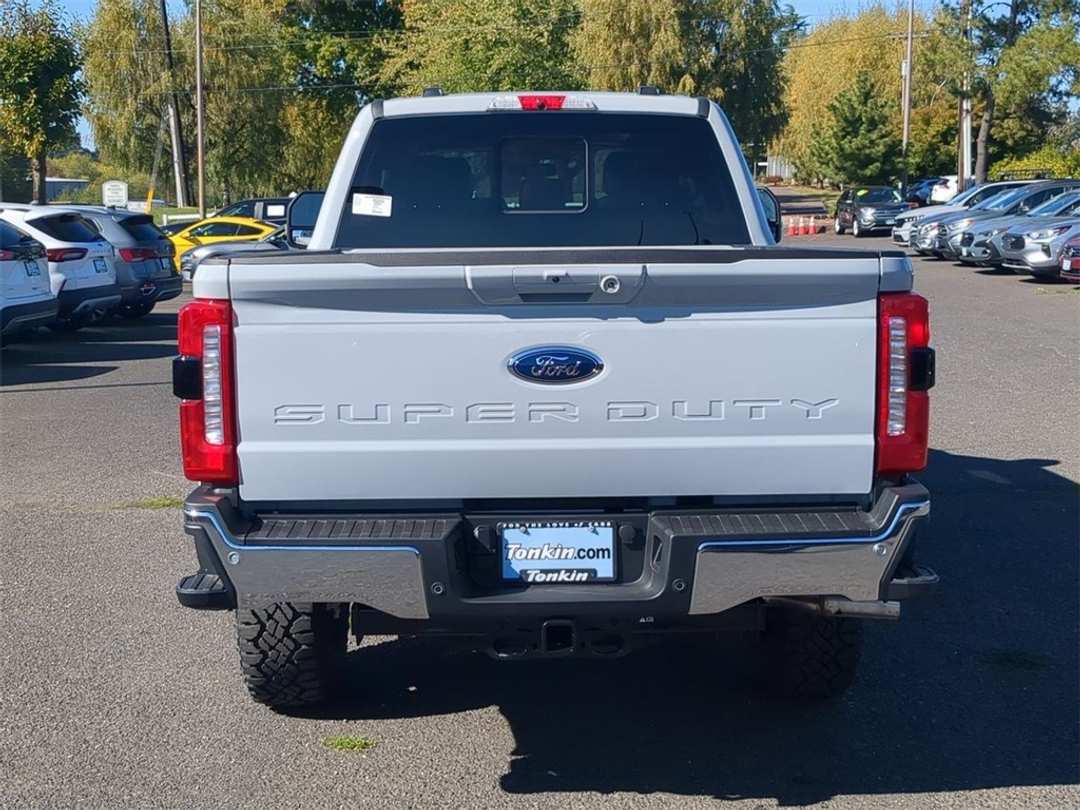 2026 Ford F-350Sd Lariat - Image 4