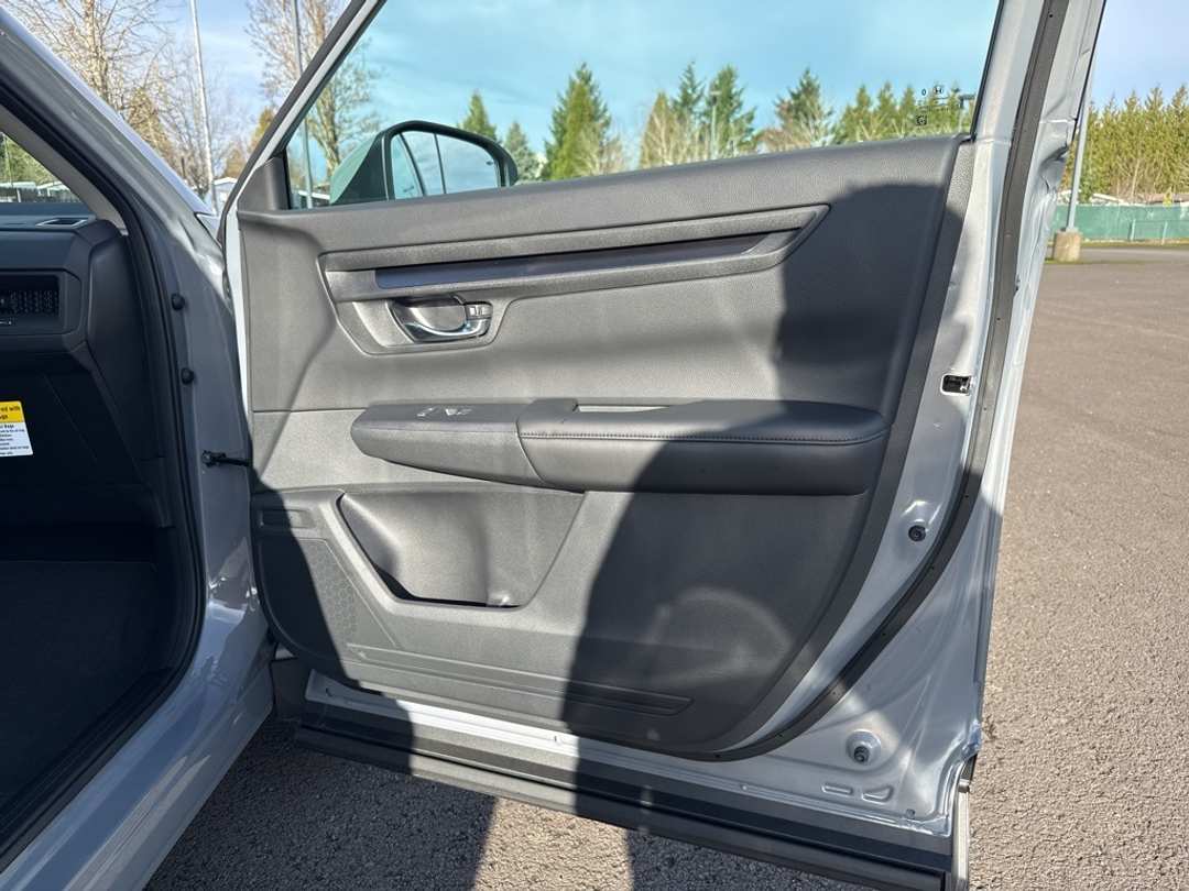 2026 Honda CR-V LX - Image 18