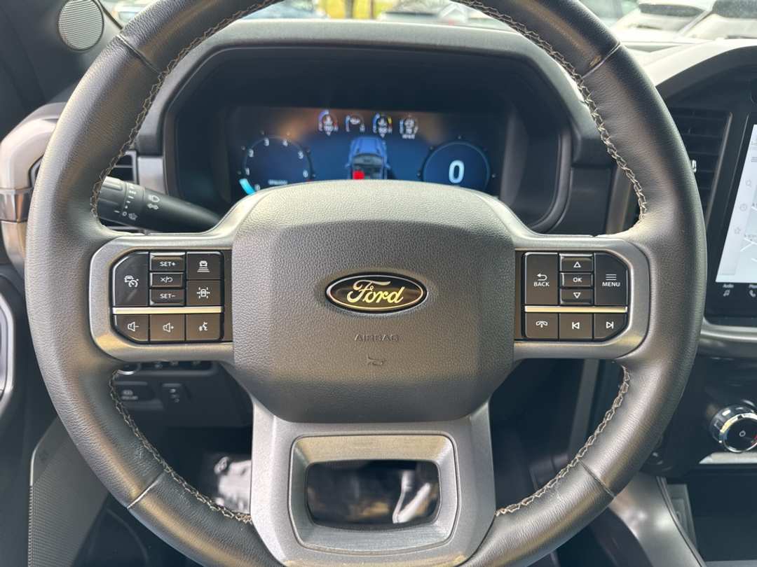 2025 Ford F-150 Lariat - Image 22