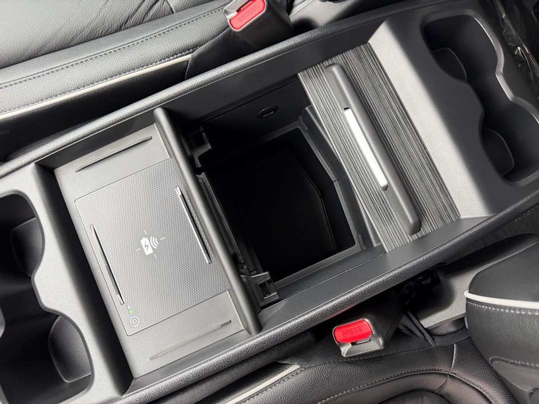 2026 Honda Odyssey Touring - Image 26