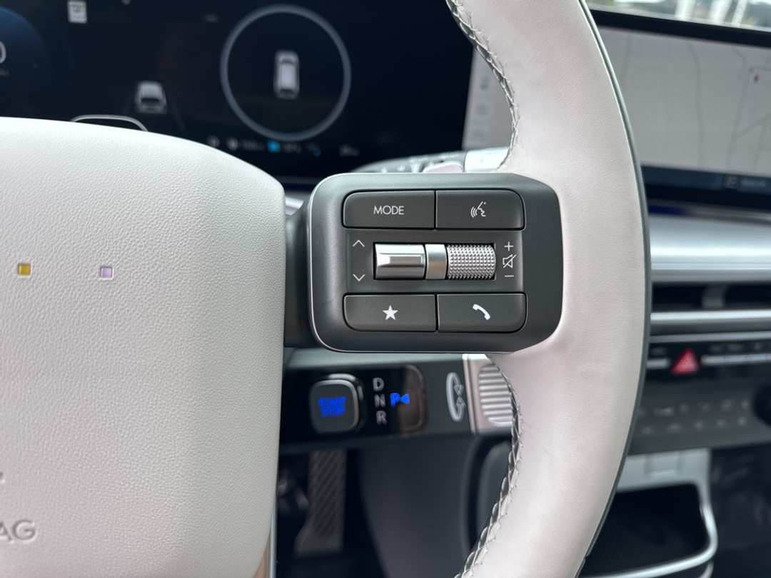 2026 Hyundai Ioniq 9 Performance Calligraphy - Image 38