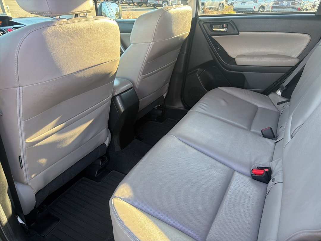 2015 Subaru Forester 2.5i Limited - Image 19