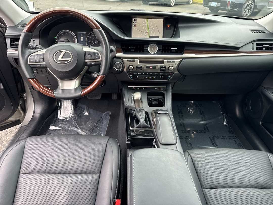 2018 Lexus Es 350 - Image 41