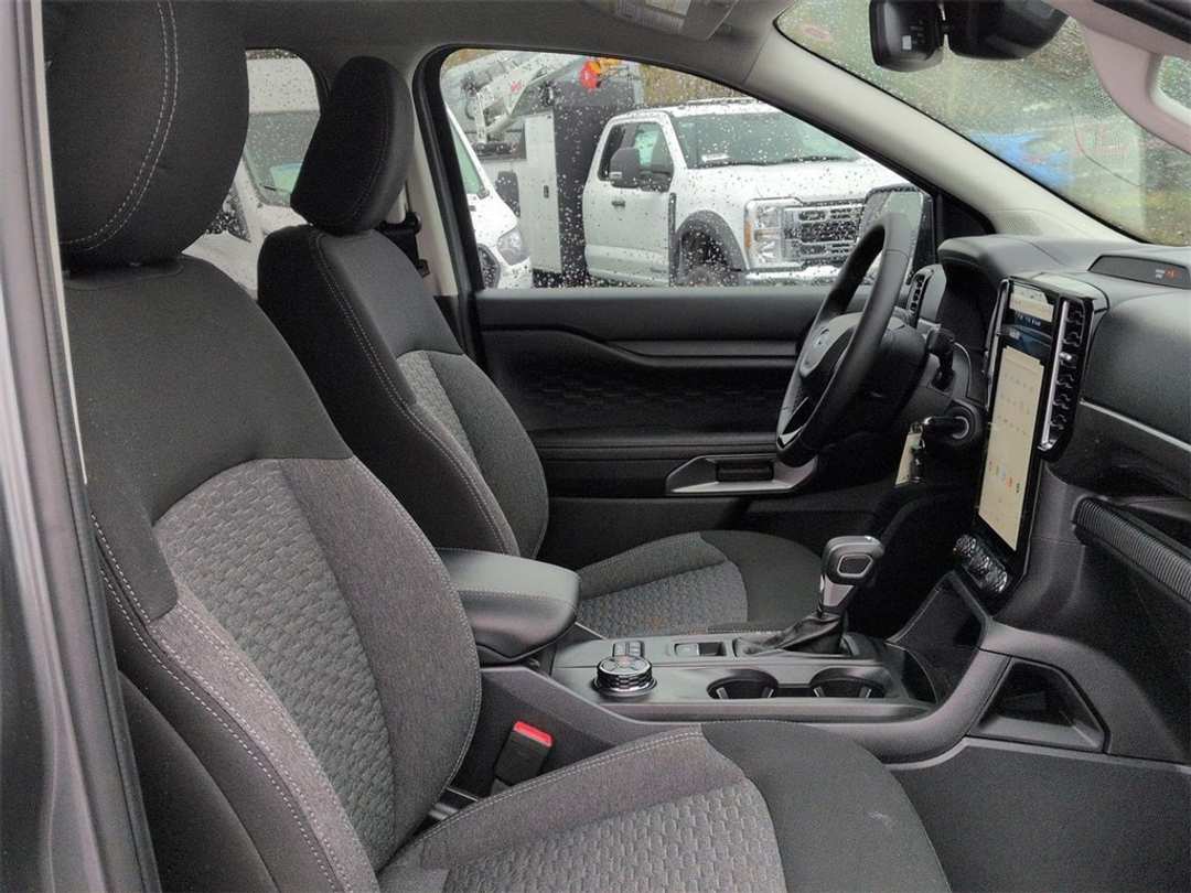 2025 Ford Ranger XLT - Image 28
