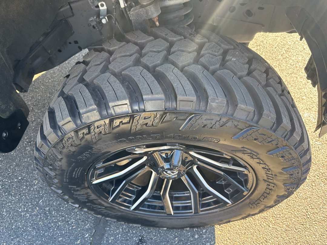 2022 Ford F-150 XLT - Image 10