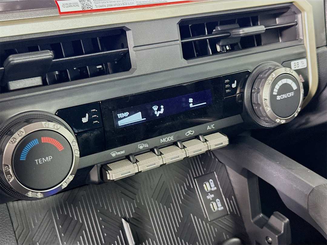 2025 Toyota Tacoma SR5 - Image 16