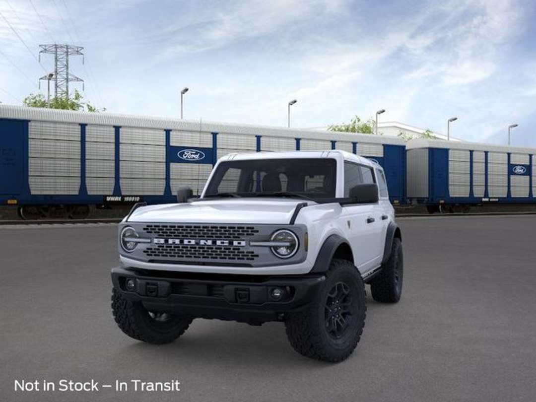 2026 Ford Bronco Badlands - Image 2