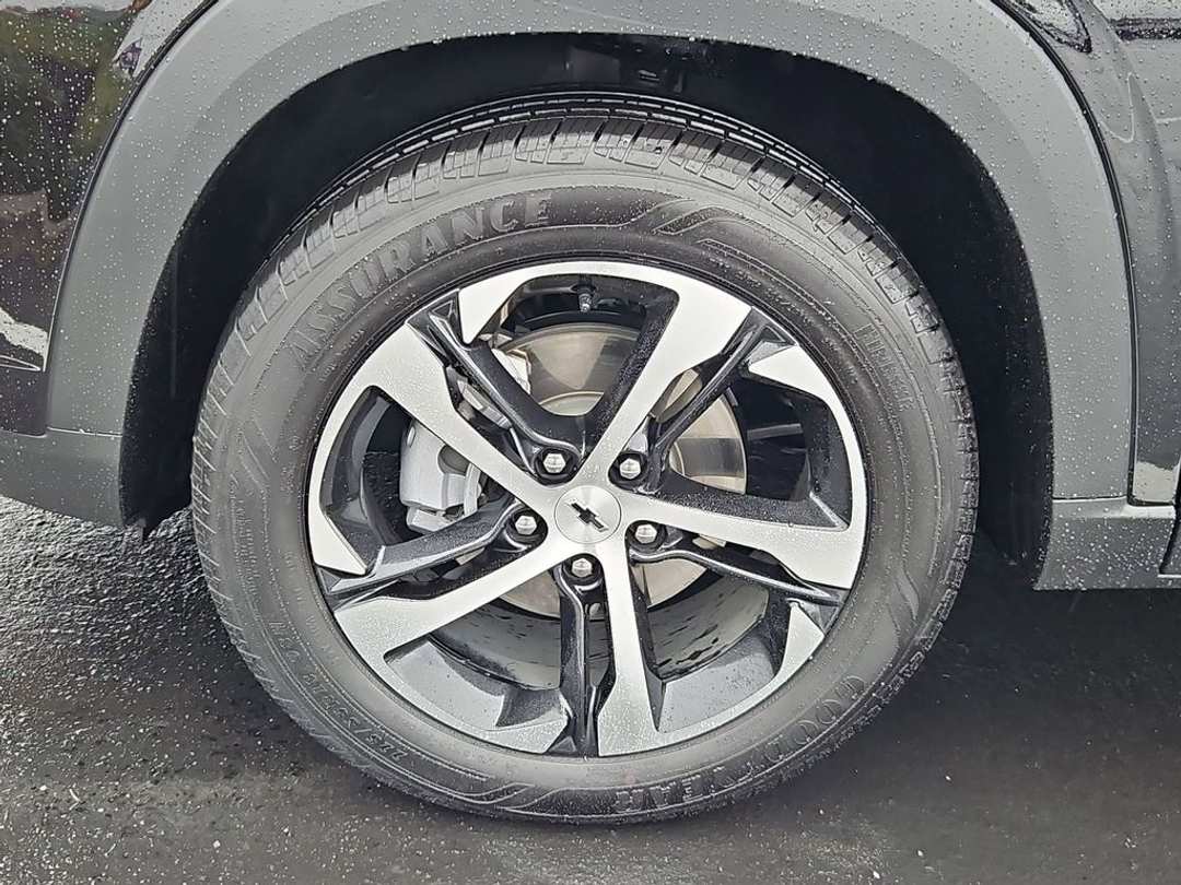 2025 Chevrolet Trax 1RS - Image 30