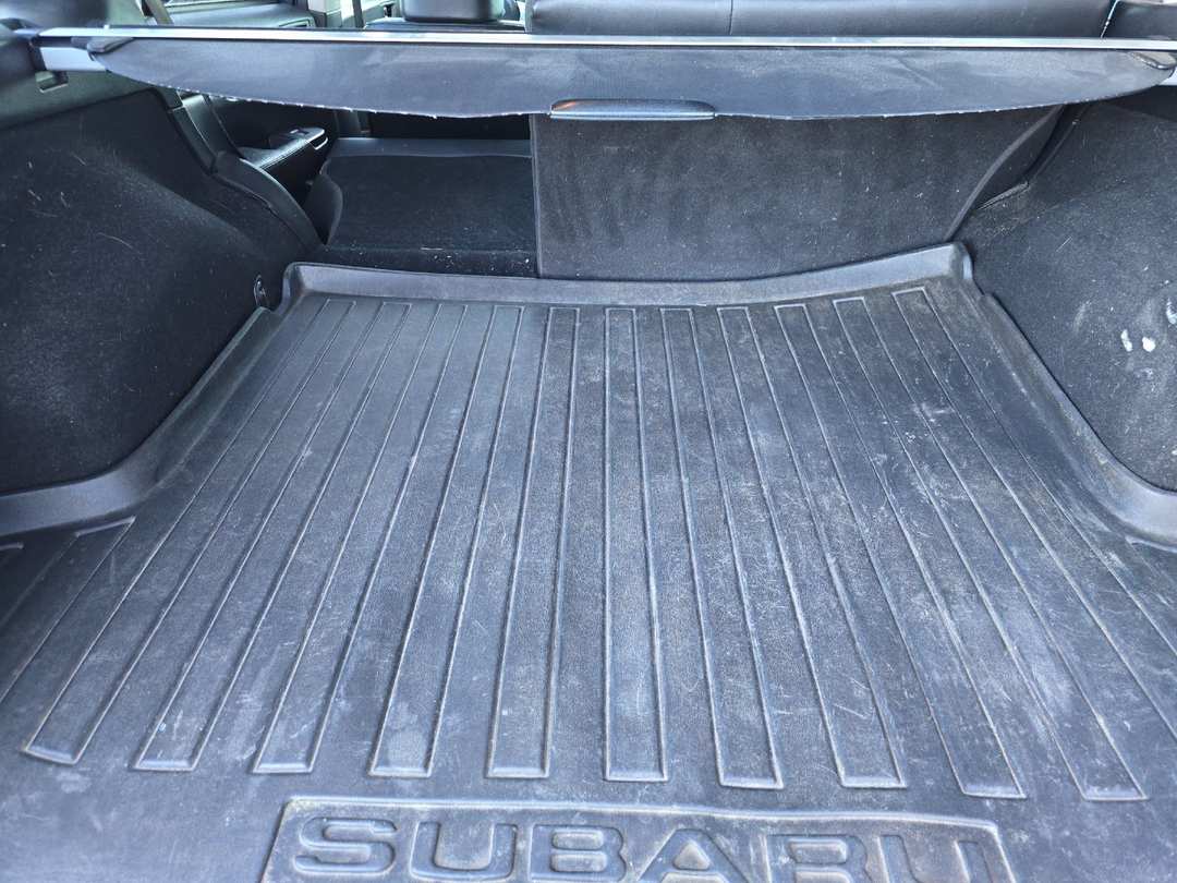 2011 Subaru Outback 2.5i - Image 14