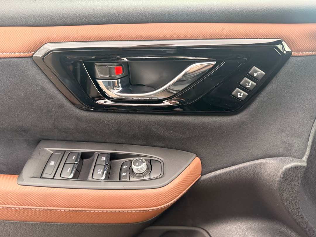 2026 Subaru Forester Touring - Image 12