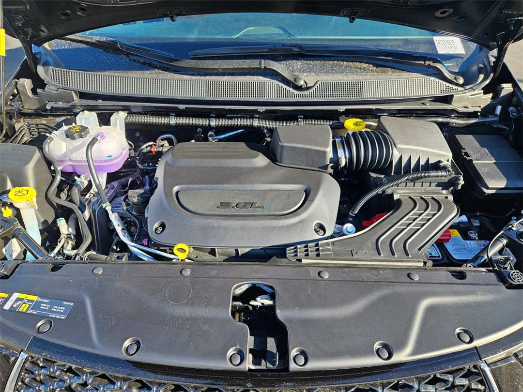 2026 Chrysler Pacifica Pinnacle - Image 44