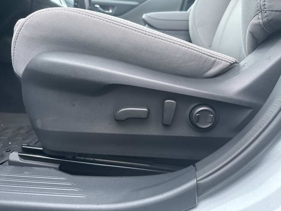 2025 Subaru Legacy Premium - Image 15