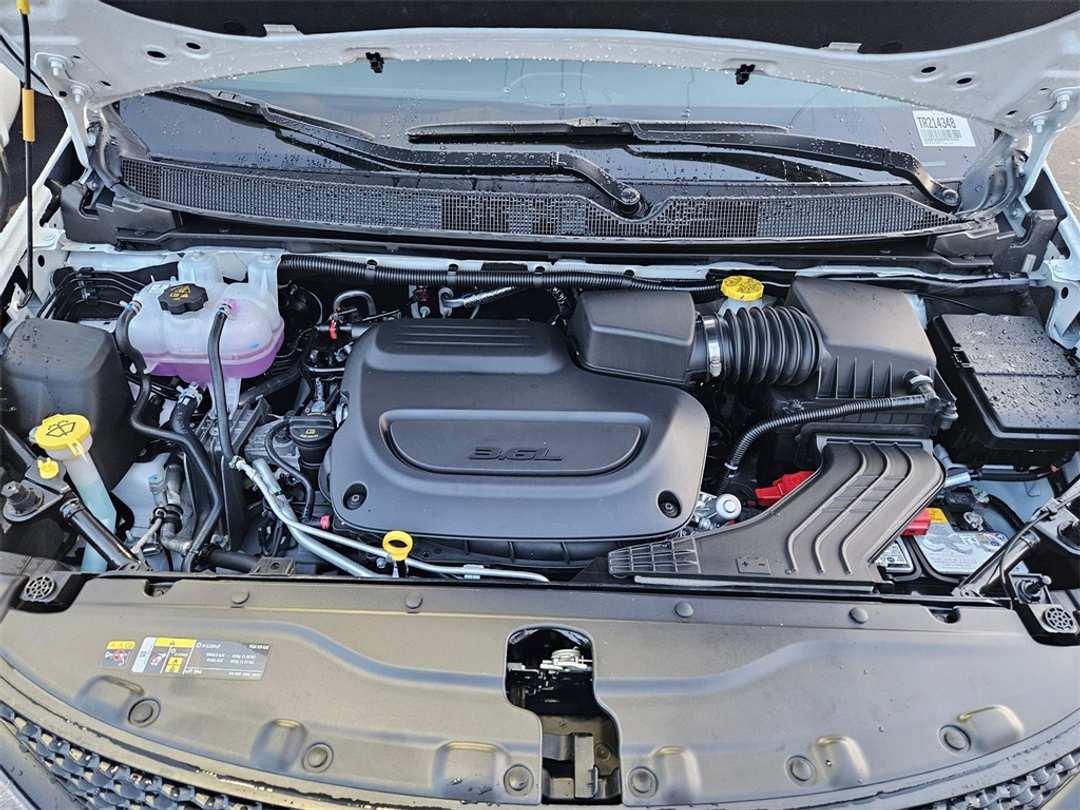 2026 Chrysler Voyager LX - Image 38