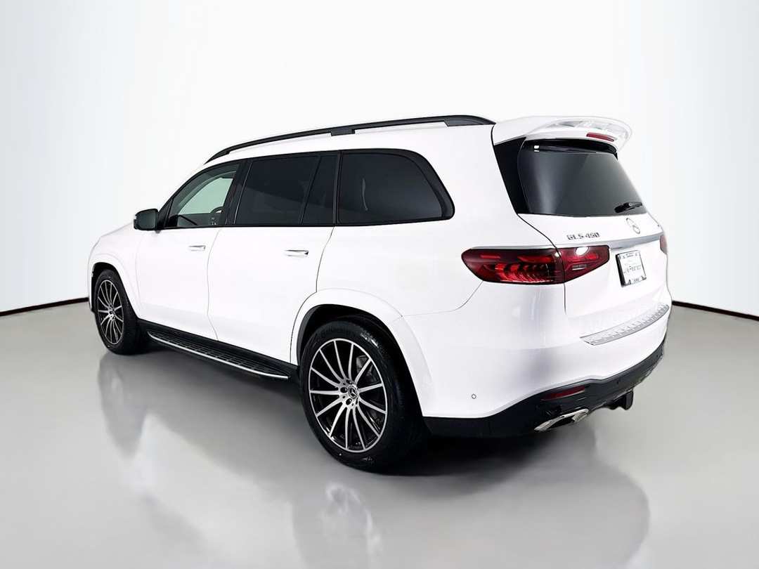 2026 Mercedes-Benz GLS GLS 450 - Image 3