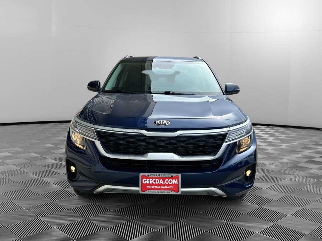 2021 Kia Seltos EX - Image 2