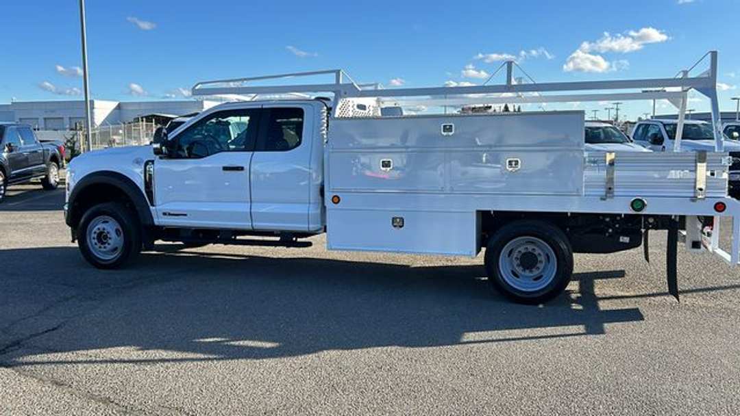 2026 Ford F-550Sd XL - Image 3