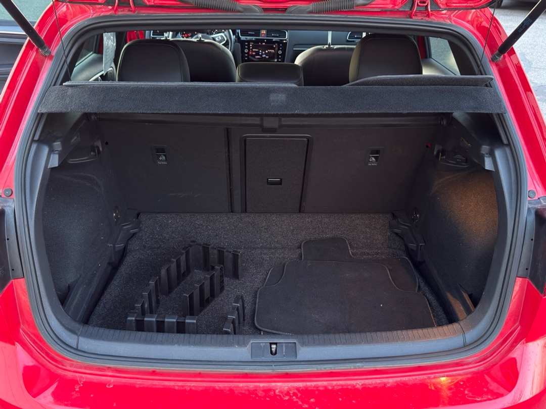 2021 Volkswagen Golf Gti 2.0T SE - Image 16