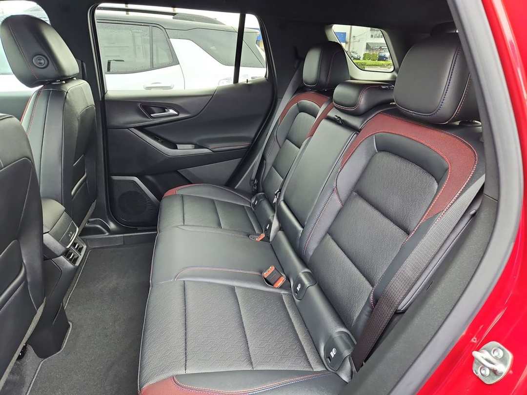 2026 Chevrolet Equinox RS - Image 23