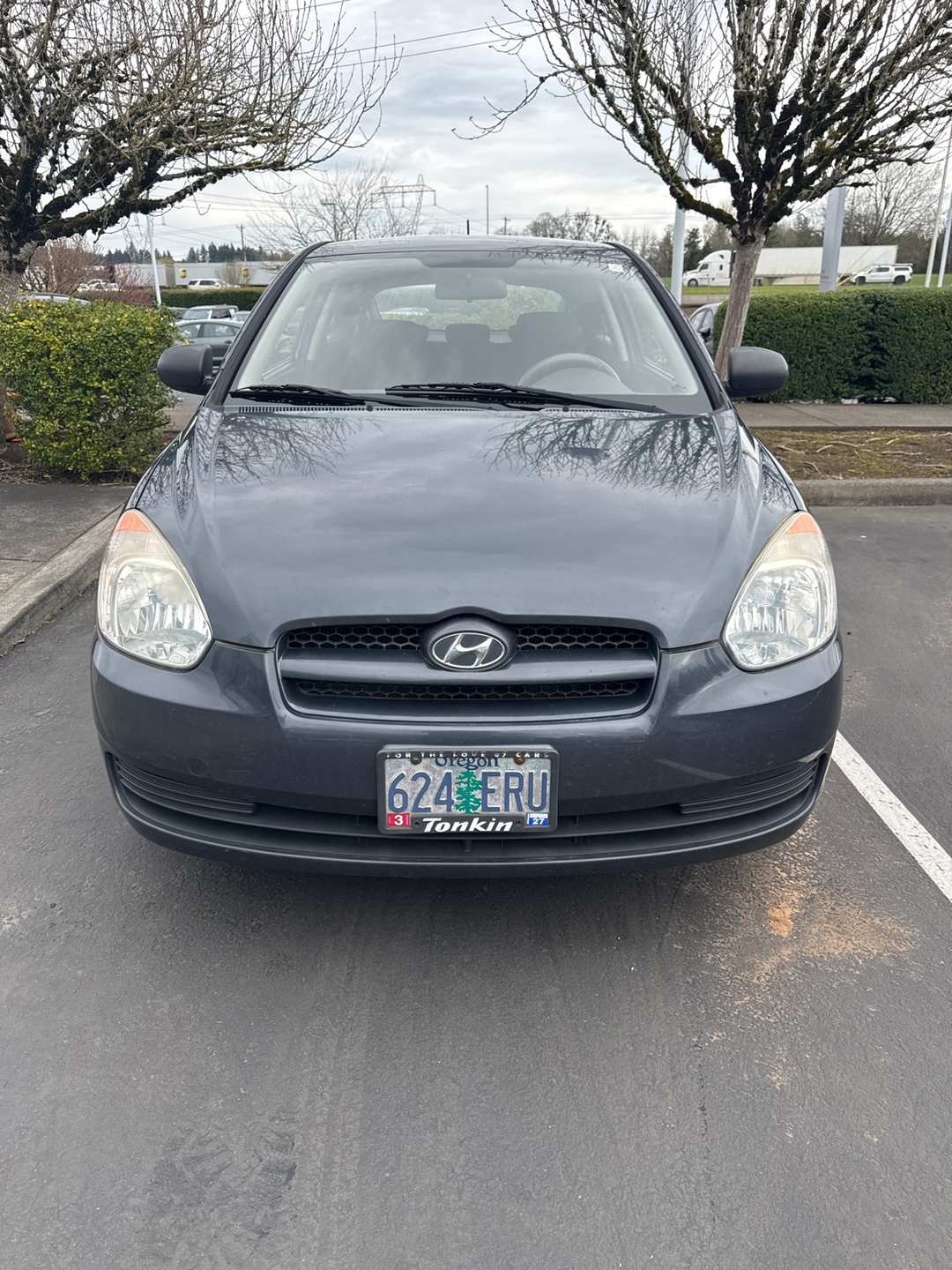 2010 Hyundai Accent Blue - Image 2