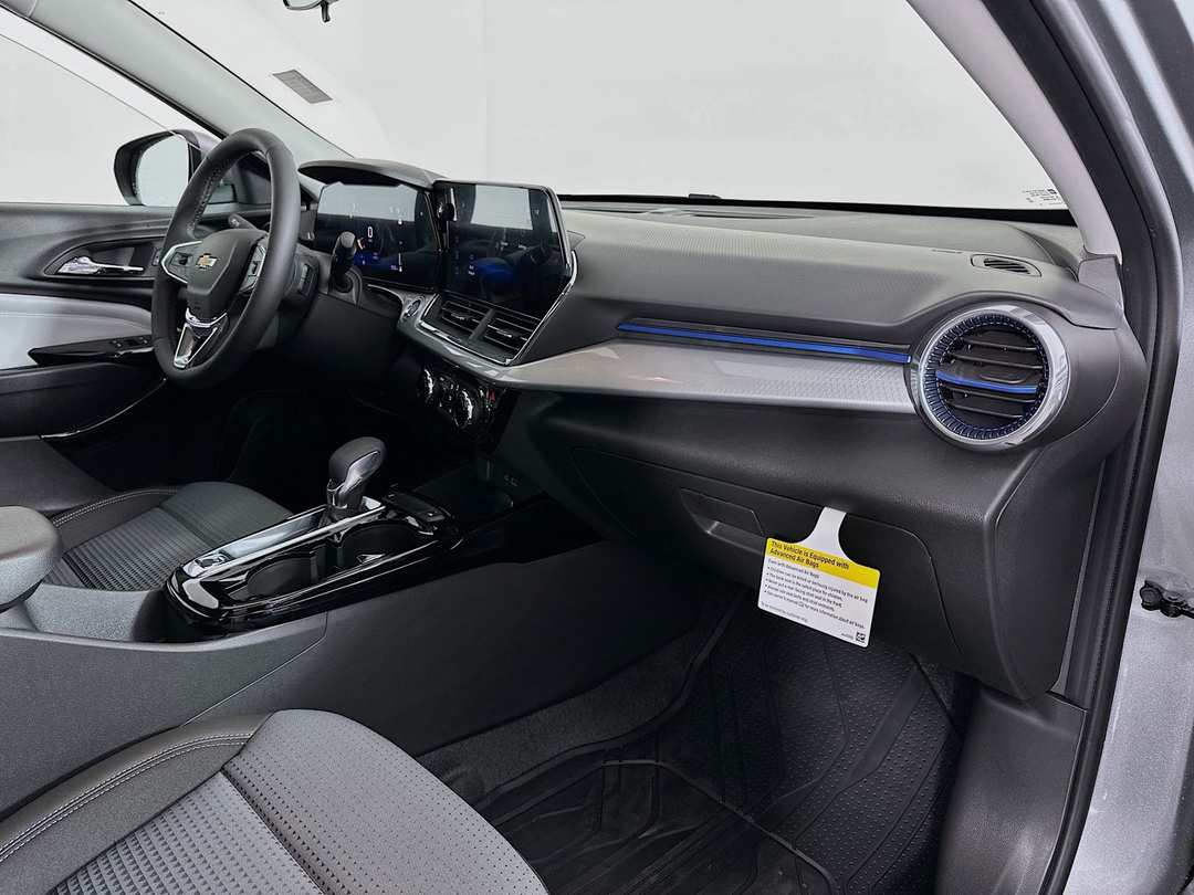 2026 Chevrolet Trax LT - Image 28