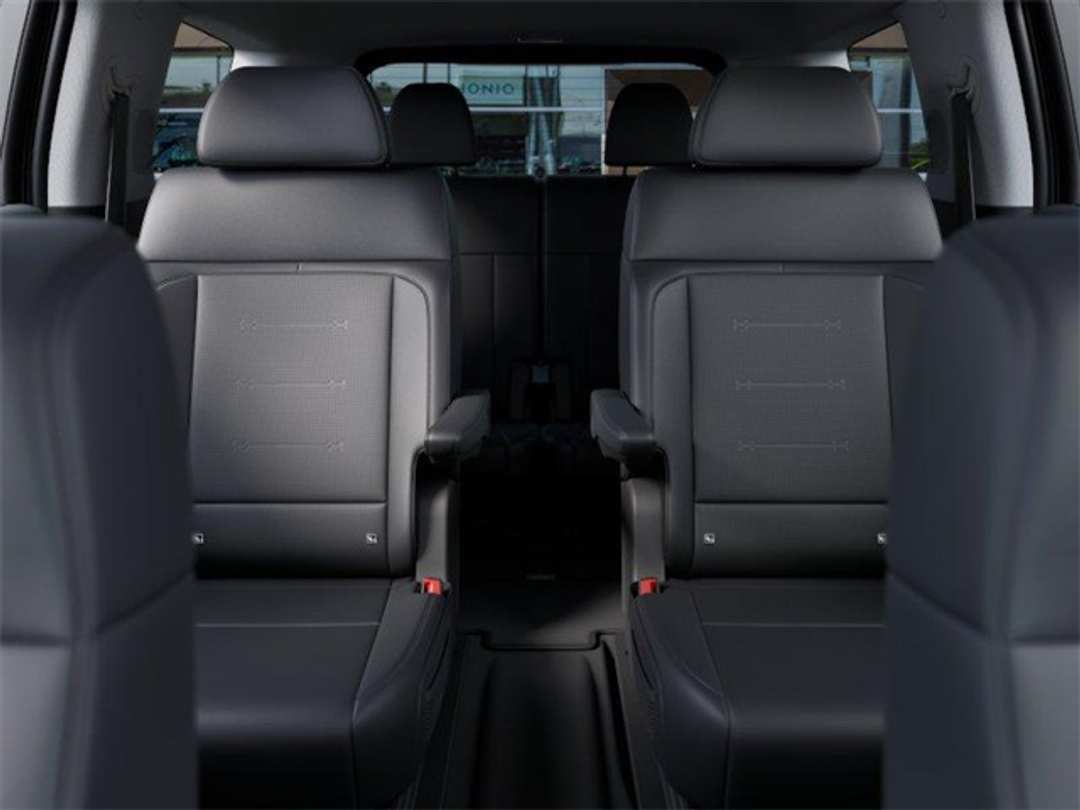 2026 Hyundai Santa Fe Limited - Image 12