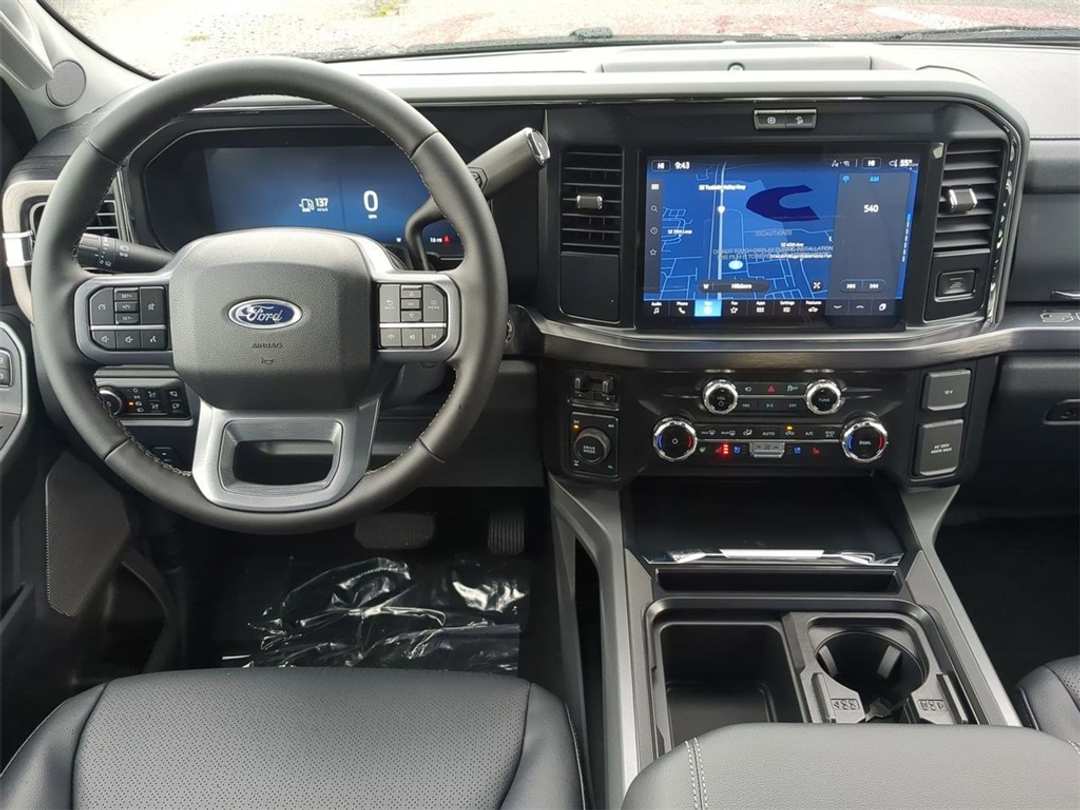 2026 Ford F-350Sd Lariat - Image 23