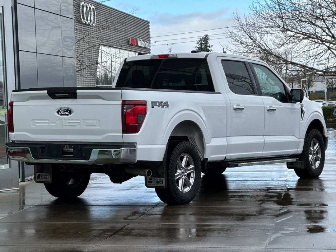 2024 Ford F-150 XLT - Image 3