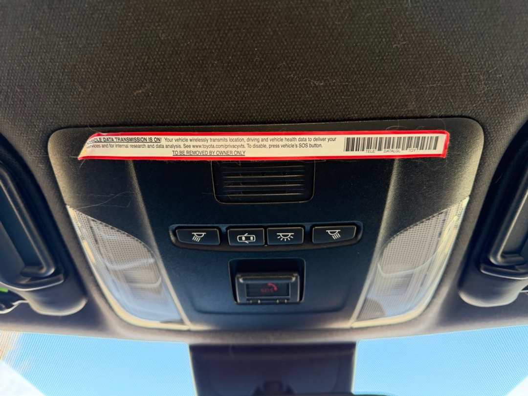 2022 Toyota Corolla XSE - Image 28