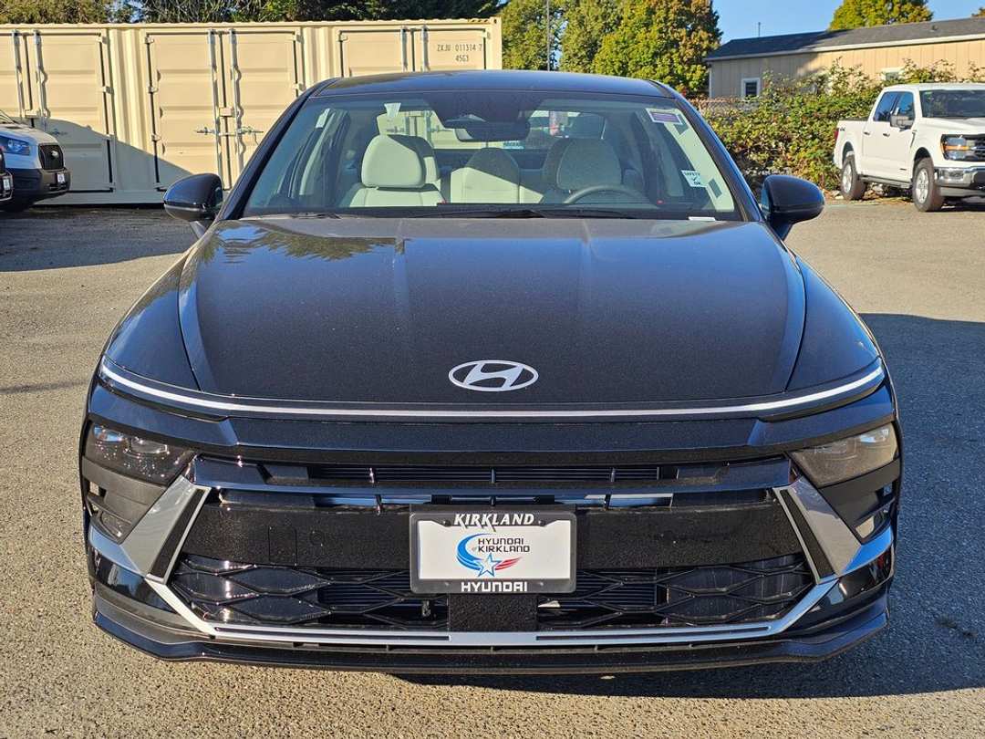 2026 Hyundai Sonata SE - Image 2