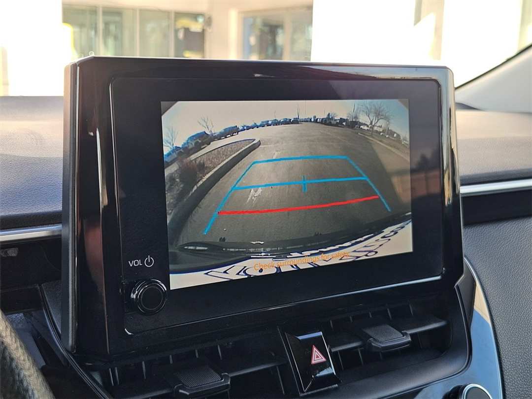 2024 Toyota Corolla LE - Image 21