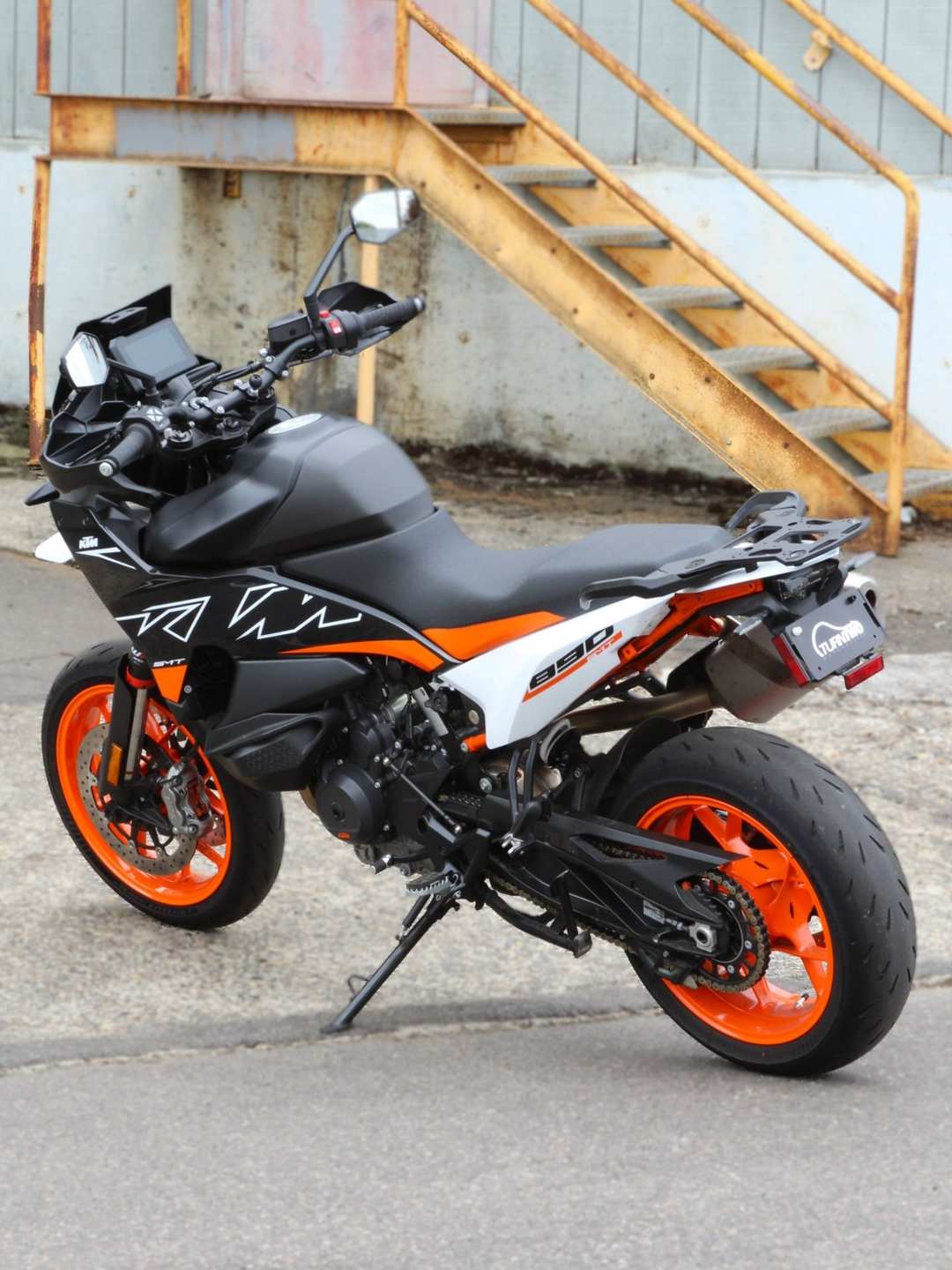 2024 KTM 890 Smt - Image 2
