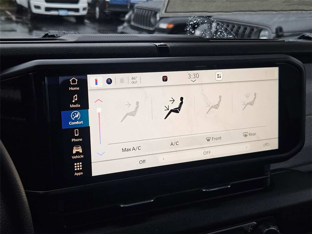 2026 Jeep Gladiator Sport - Image 22