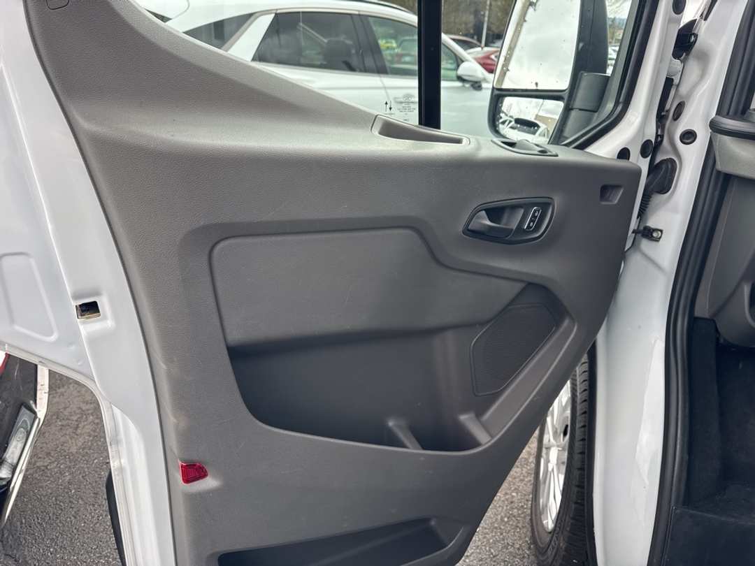2024 Ford Transit-350 XLT - Image 16