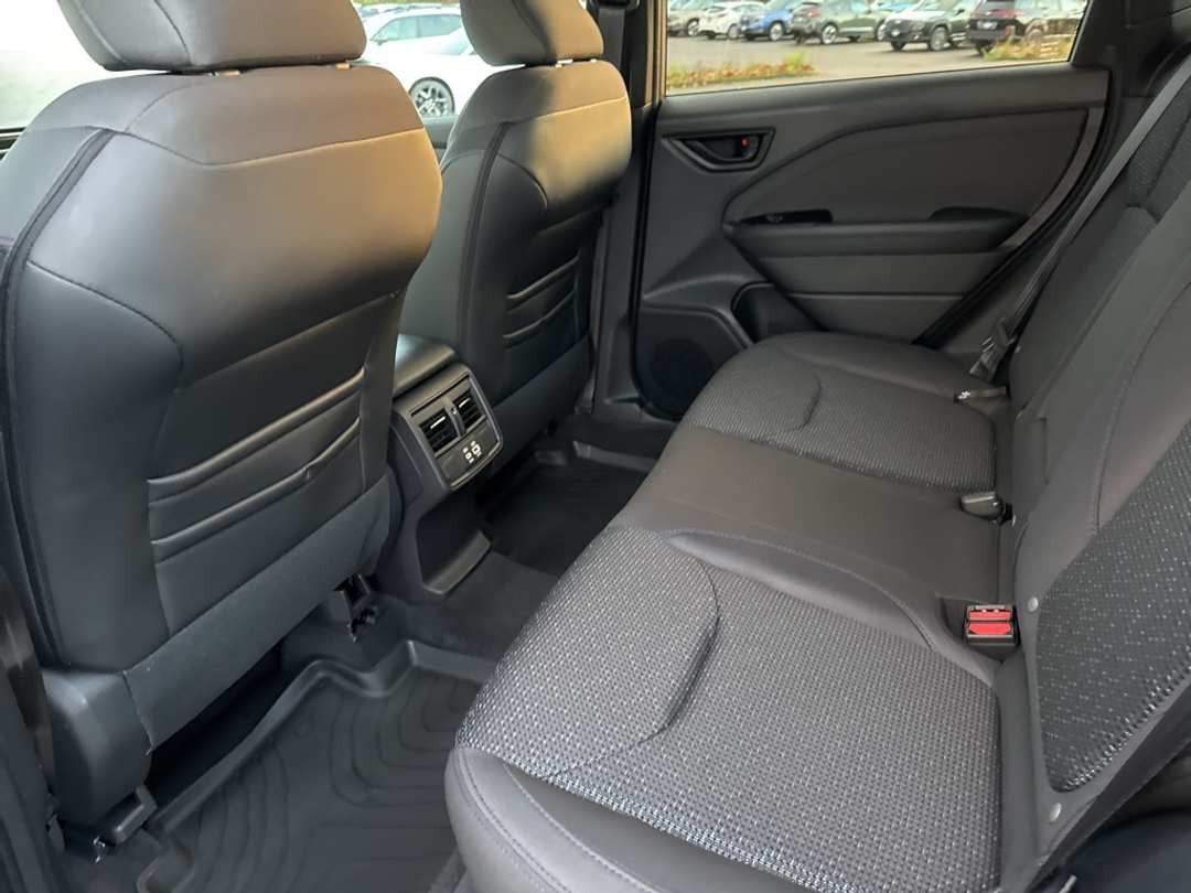 2026 Subaru Forester Premium - Image 18