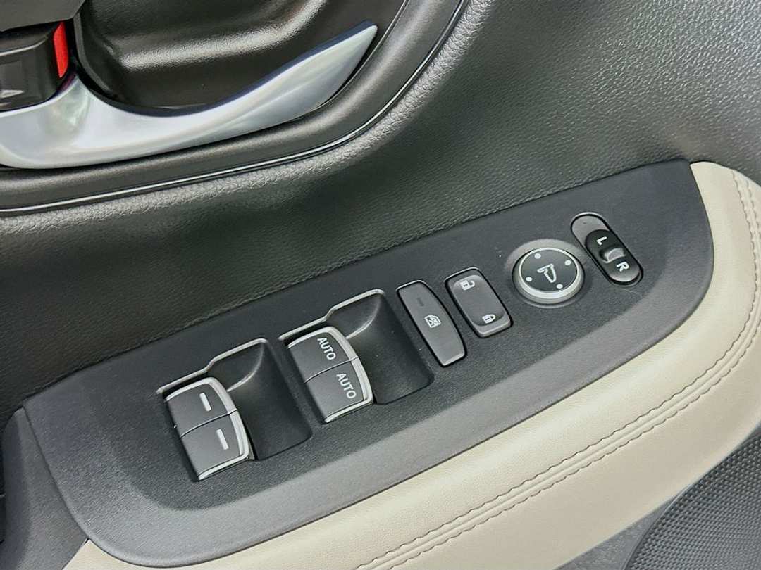 2026 Honda HR-V EXL - Image 17