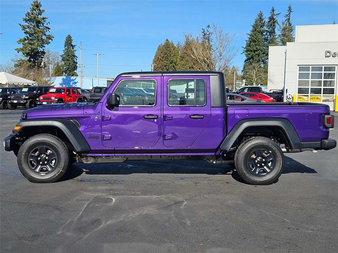 2026 Jeep Gladiator Sport - Image 2